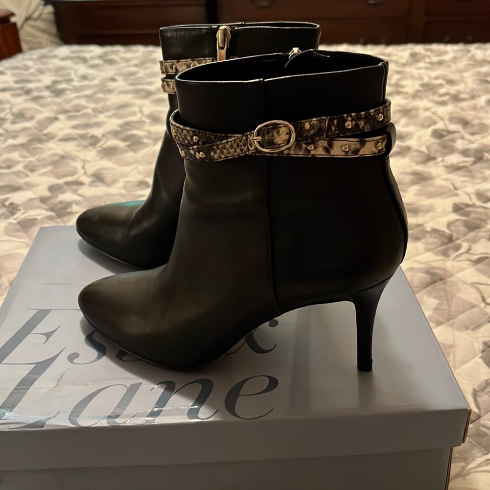 Rialto Black booties - Size 8